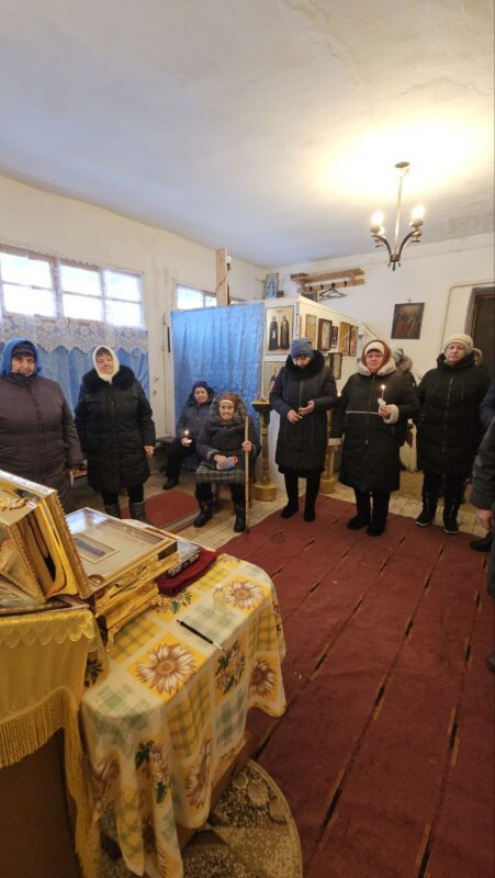 Голосновка-ковчежец с мощами свщмч Петра_Зверева-февраль 2026 (1)