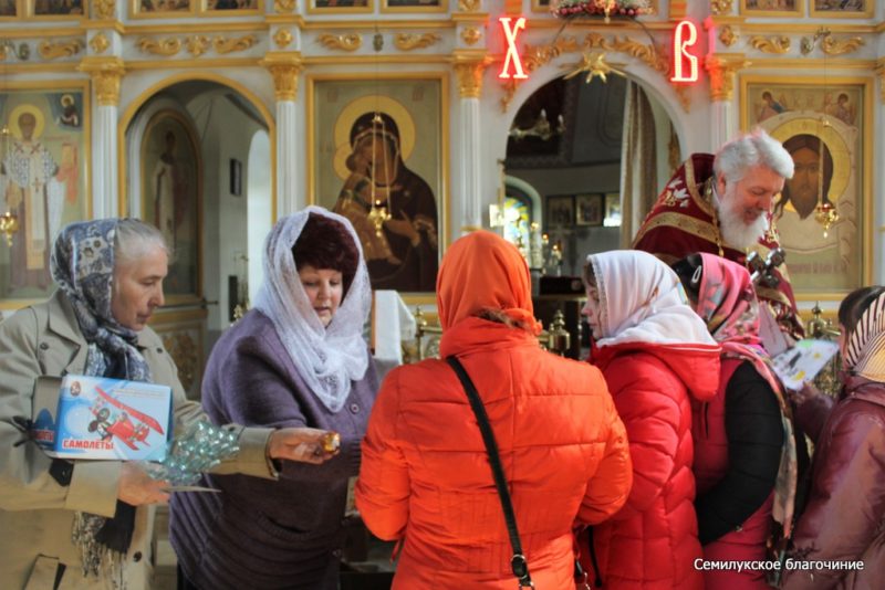 Губаревские школьники в храме, апрель 2017 (3)