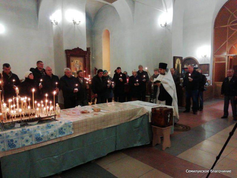 Поминовение почивших воинов, Семилуки, родительская (4)