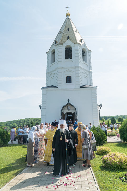 Архиерейское служение в Терновом (10)