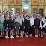 Землянск, школьники в храме перед Последним звонком-2024 (2)