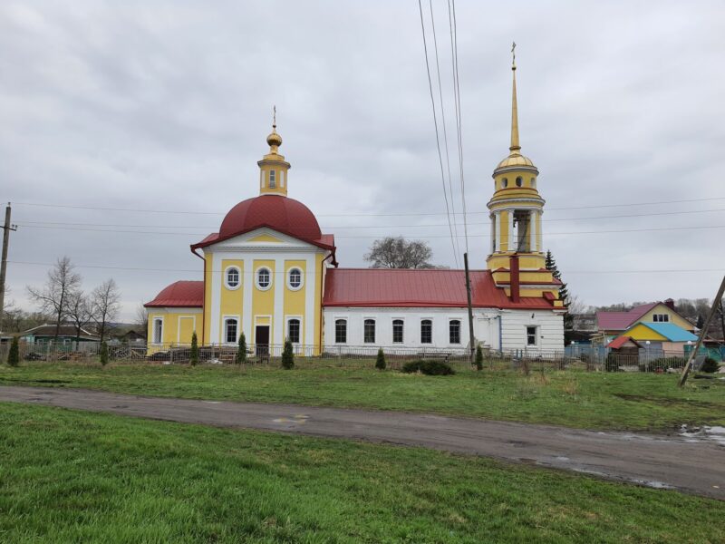 Никольский храм села Землянск