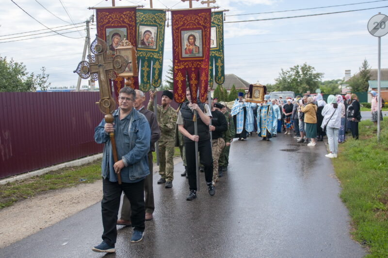 Локотская икона Божией Матери в храме с_Девица-август 2025 (5)
