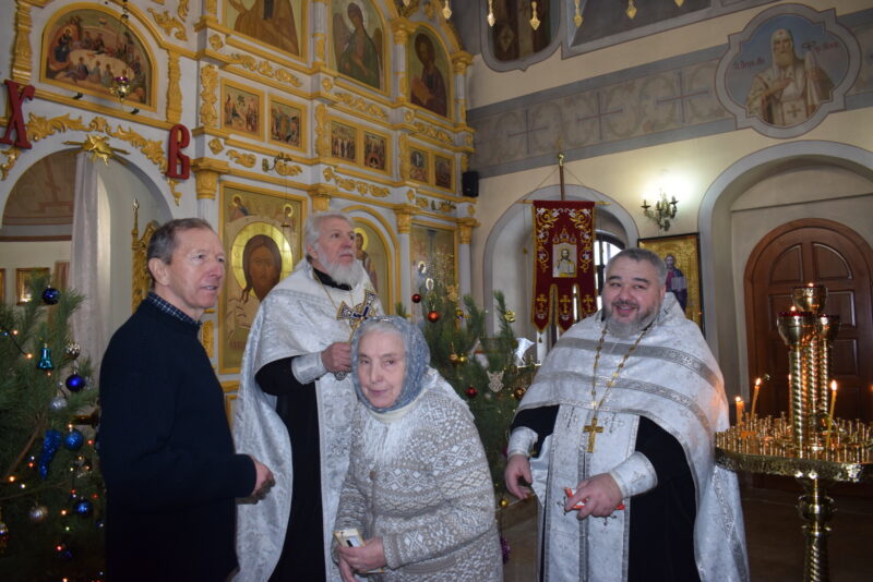 Терновое-РХ_2026-школьники в храме (1)