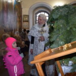 Терновое-РХ_2026-школьники в храме (8)